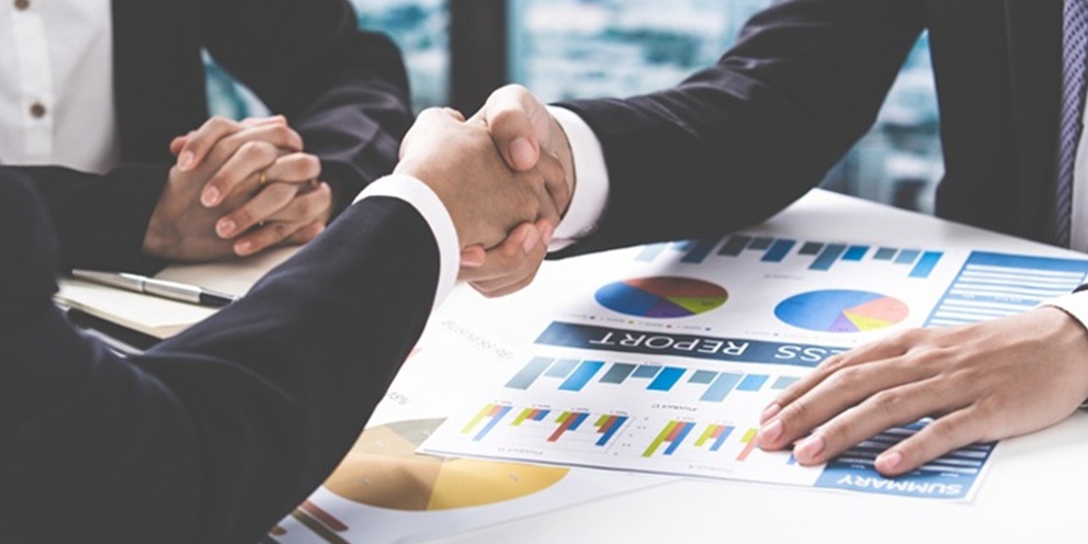 7 Steps to Effective Merit Compensation Plans_IA