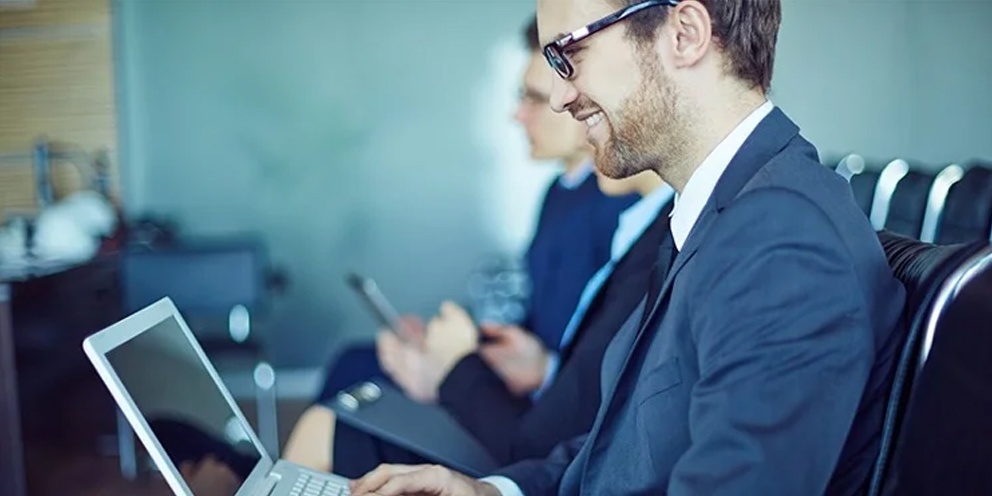 Engage-your-learners-by-going-the-extra-mile-in-E-learning